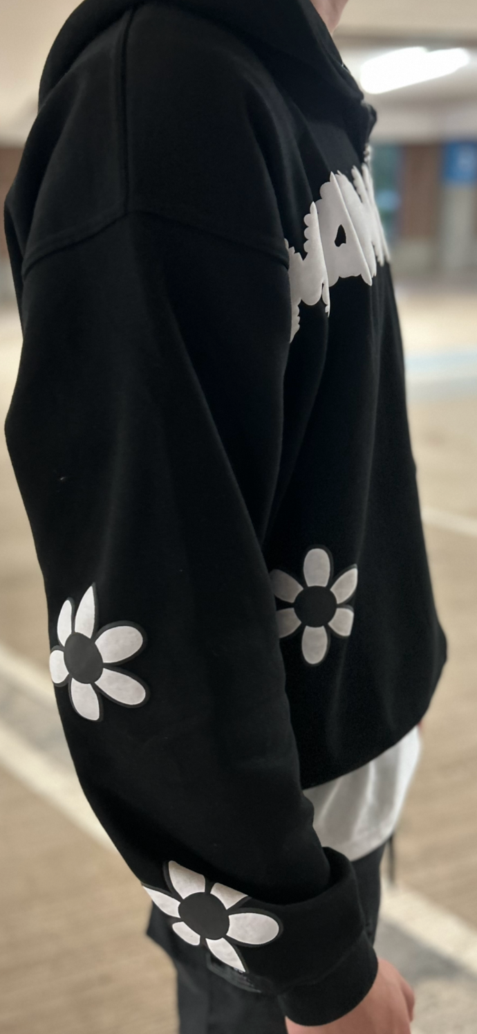 M4nn3rz Daisy Hoodie (Black)